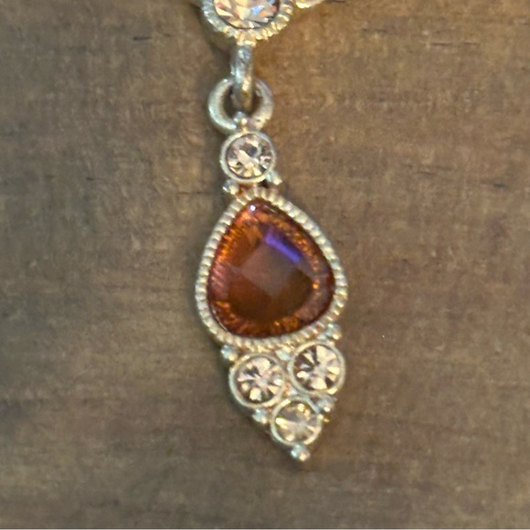 2028 gold tone amber crystal drop pendant necklace - Picture 4 of 5